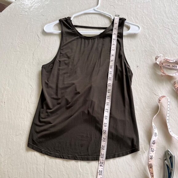 Lululemon Deep Stretch Tank Dark Olive Green Size 2 - Picture 7 of 8